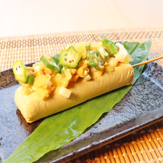 豆腐バーでオクラと長芋と納豆の冷奴