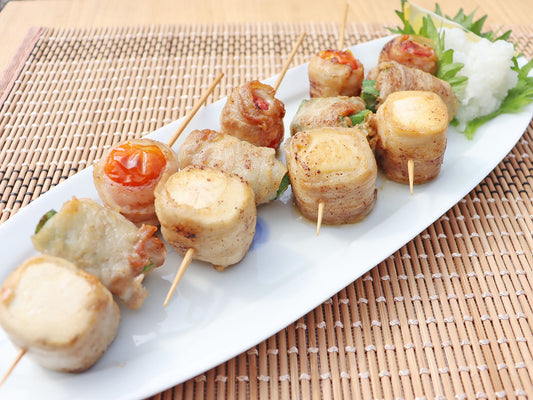 豆腐バーで豚バラ巻き串焼き