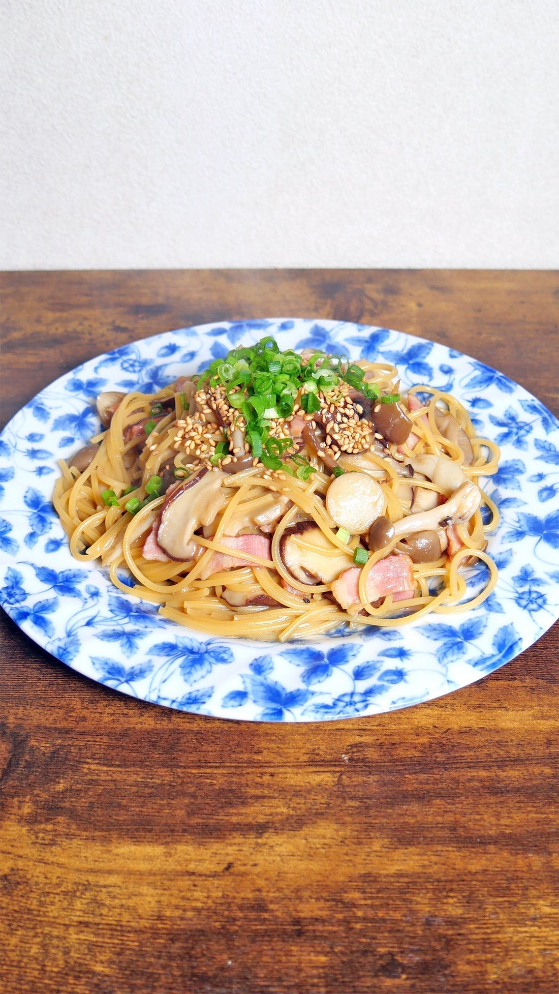 Japanese-Style One-Pan Pasta | Soy Sauce Butter, Mushroom & Bacon Spaghetti