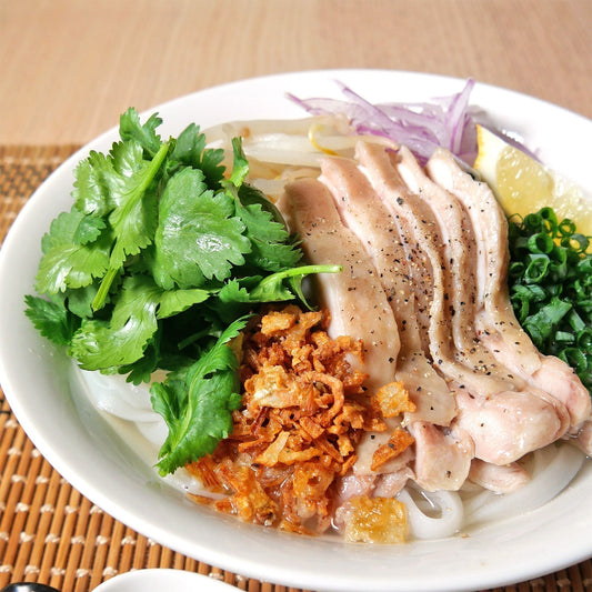 成城石井の商品で作る！鶏肉のフォー