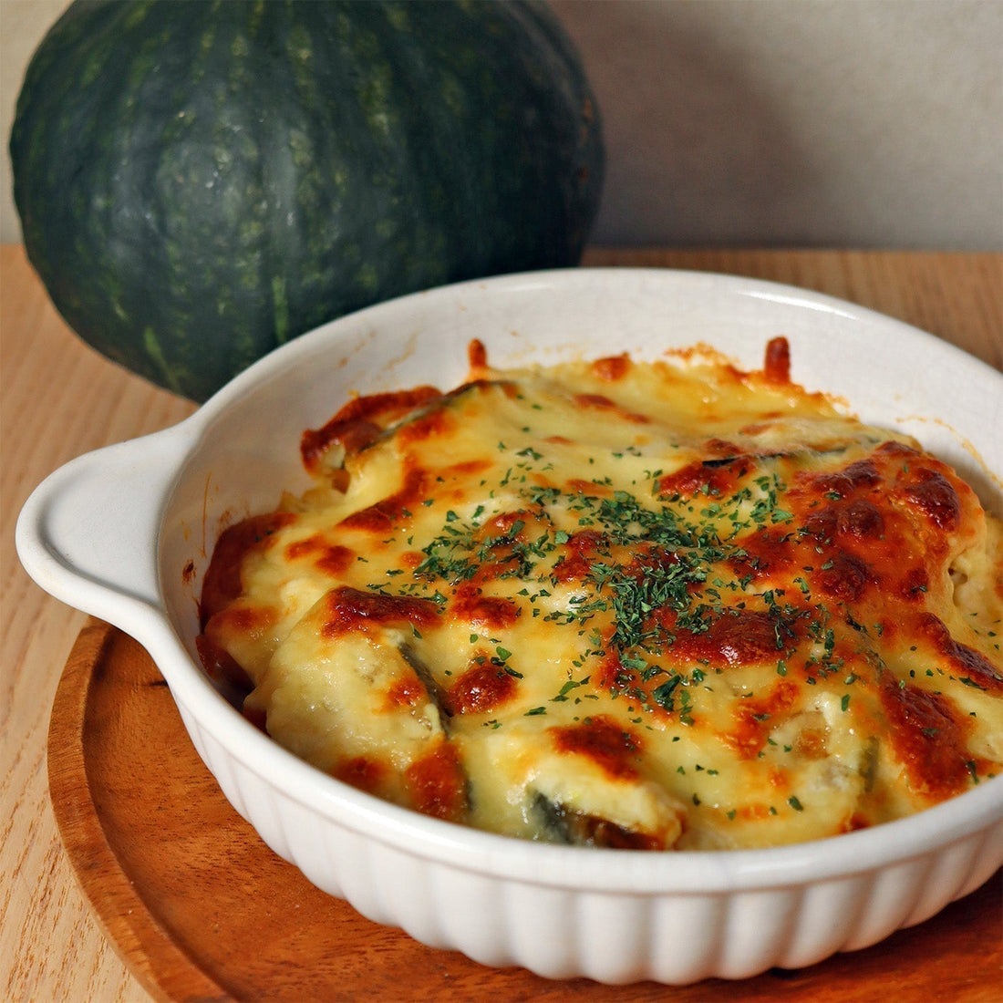 超簡単！かぼちゃの豆腐グラタン｜節約・コンロ不要・水切り不要｜バター・小麦粉不使用